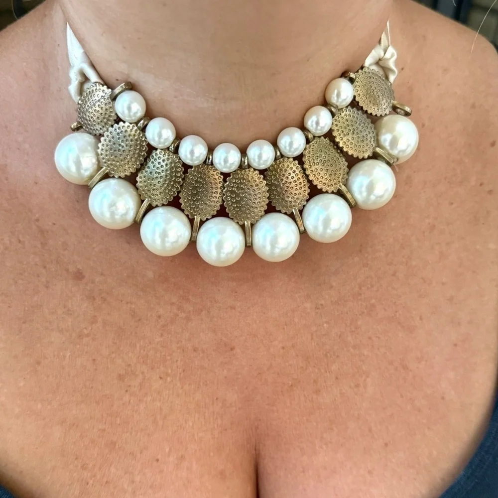🎁  Unique Designer  Faux Pearl Necklace Choker Reversable. Cambodia designer